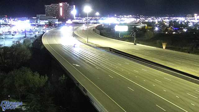 I580 @ Kietzke Lane live webcam