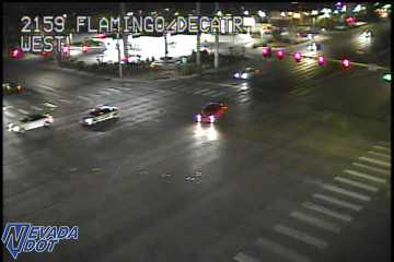 Flamingo Rd & Decatur Blvd live webcam