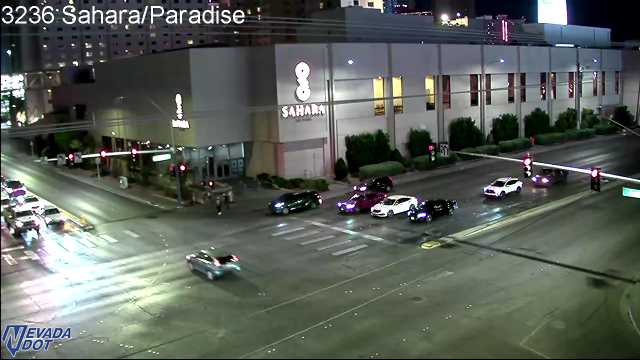 Sahara Ave & Paradise Rd - Festival live webcam