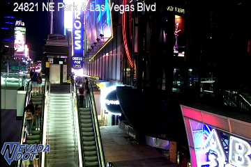 Las Vegas Blvd & MGM_Park Ave  Arena live webcam