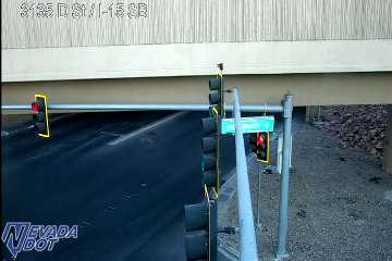 D St & I-15 SB
