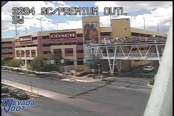 Grand Central Pkwy & Premium Outlet Mall