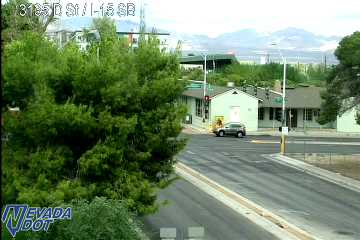 D St & I-15 SB