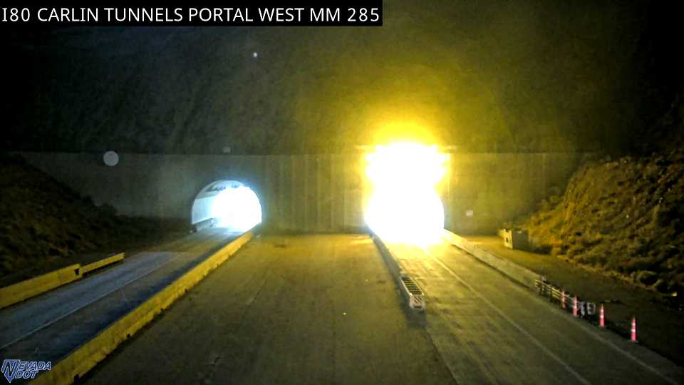 Road camera: I-80 MM 285 Carlin Tunnel West EL 7.5