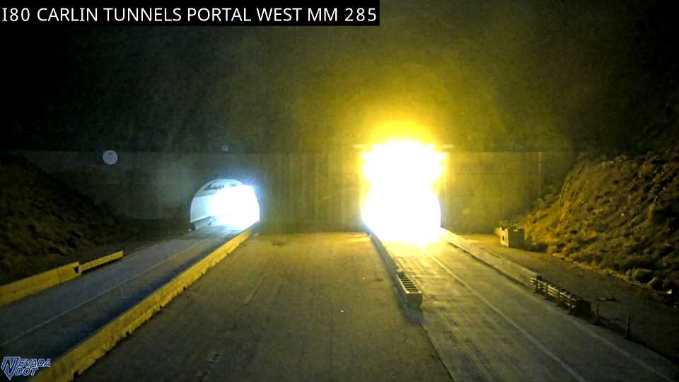 Road camera: I-80 MM 285 Carlin Tunnel West EL 7.5