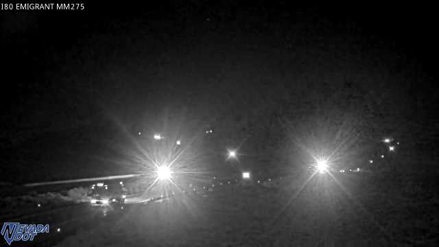 Road camera: I-80 Emigrant W/B Chain Up MM275 MM23.5